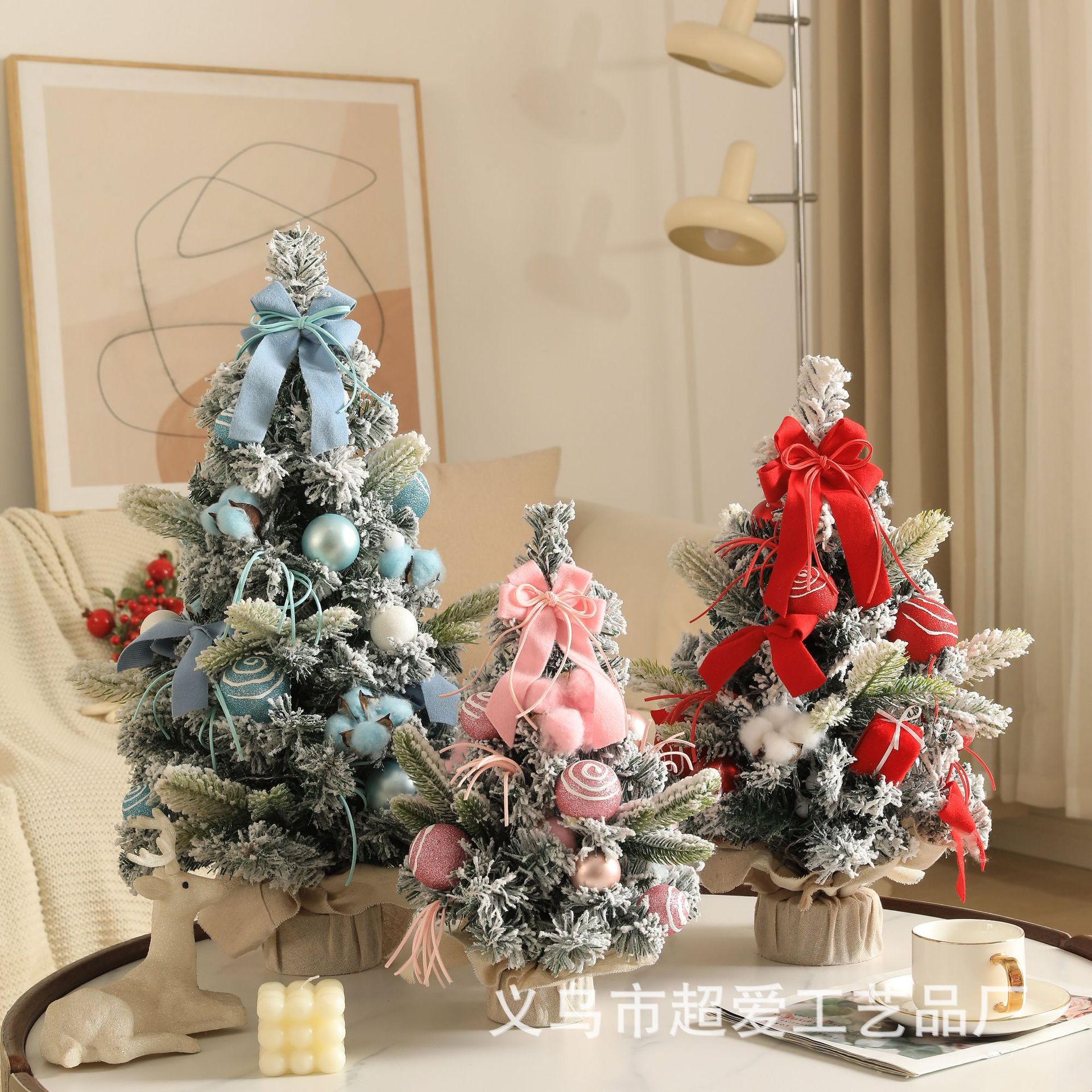 跨境圣诞节装饰圣诞树家用桌面摆件30cm迷你桌面ins仿真树套餐